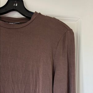 ✨Sweaty Betty✨ Brown Long Sleeve open back Tee